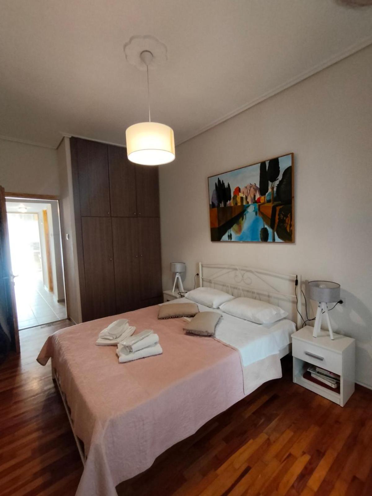 Elegant Central Apartment In Volos Bagian luar foto